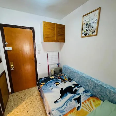 Confortable Piso Con 2 Piscinas Cerca De La Playa Lloret de Mar